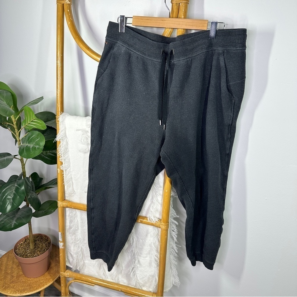 Lululemon Charcoal Grey Ribbed High Rise Jogger 7/8 length sz 14